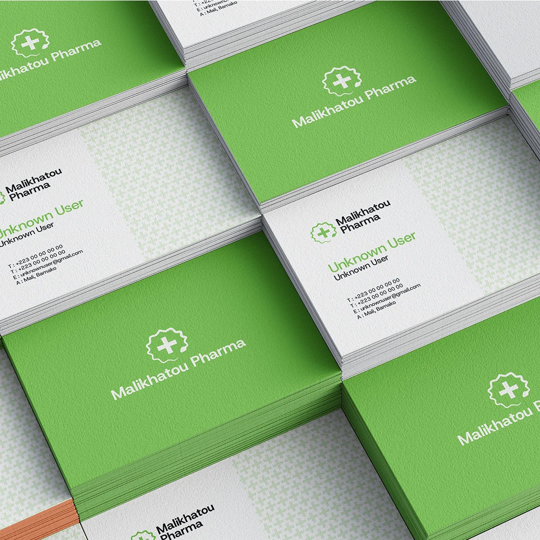 Malikhatou Pharma - Mockups cartes de visite